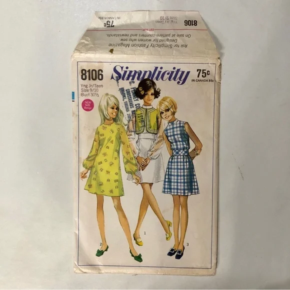 Copyright 1969 Vintage “Simplicity 8106” Dress Bolero Cut Sewing Pattern (9/10) - Picture 7 of 9